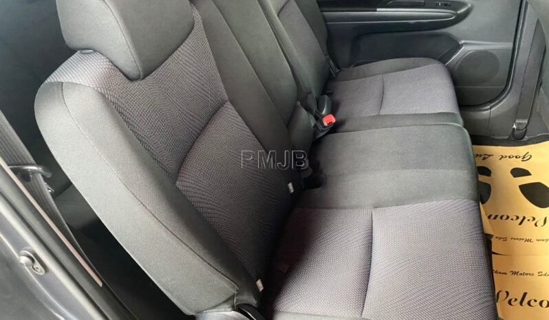 TOYOTA WISH 1.8 X YEAR 2017 full