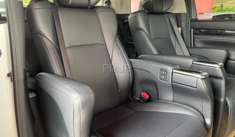 TOYOTA ALPHARD 2.5 SC YEAR 2018 full